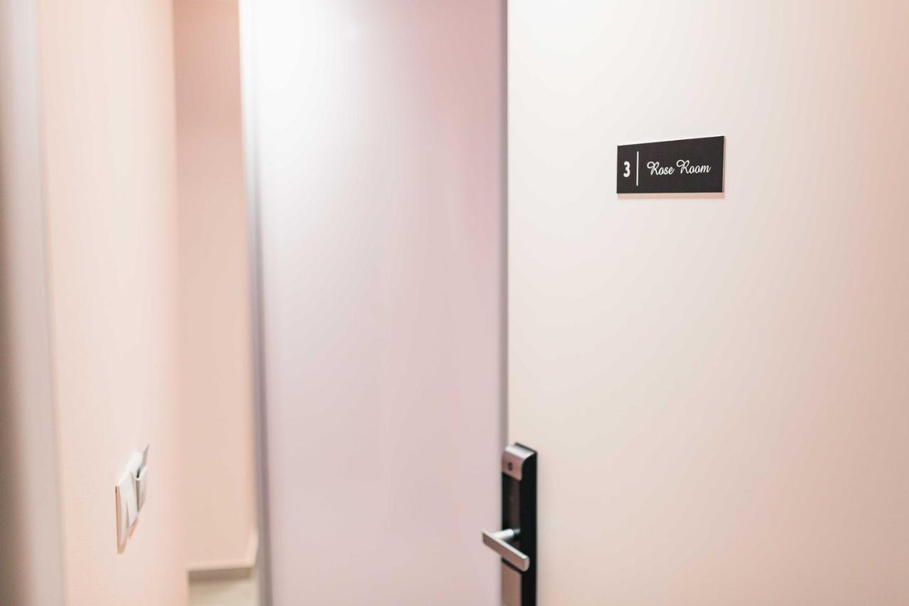 The Place Apartments Hebrangova Zagreb Exterior foto